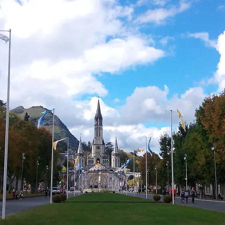 Sainte-rose Λούρδη