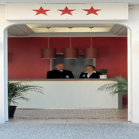 Hotel Sainte-rose 3*