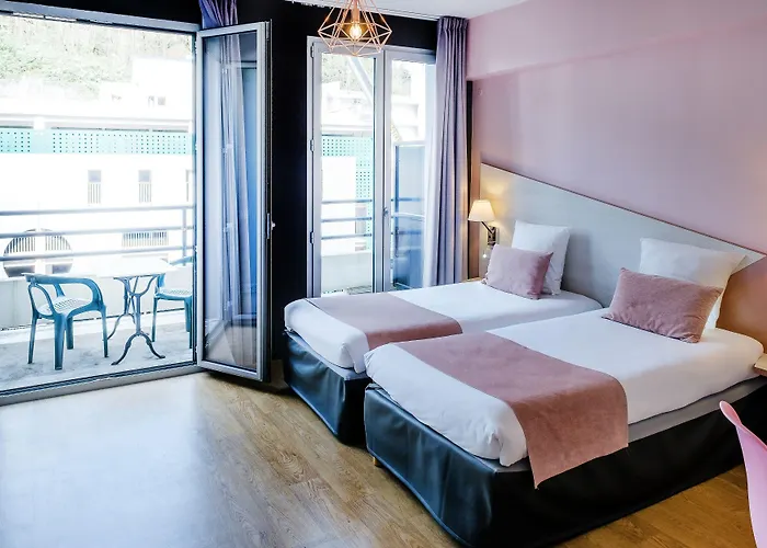 Hotell Sainte-rose 3*