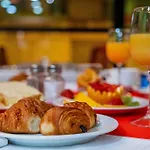 Sainte-rose Hotel 3*